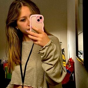 Meet your Posher, Carly